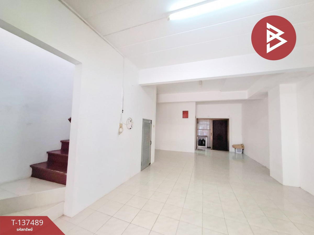 ขายทาวน์เฮ้าส์ หมู่บ้านแฟมิลี่ซิตี้ ชลบุรี (Family City)