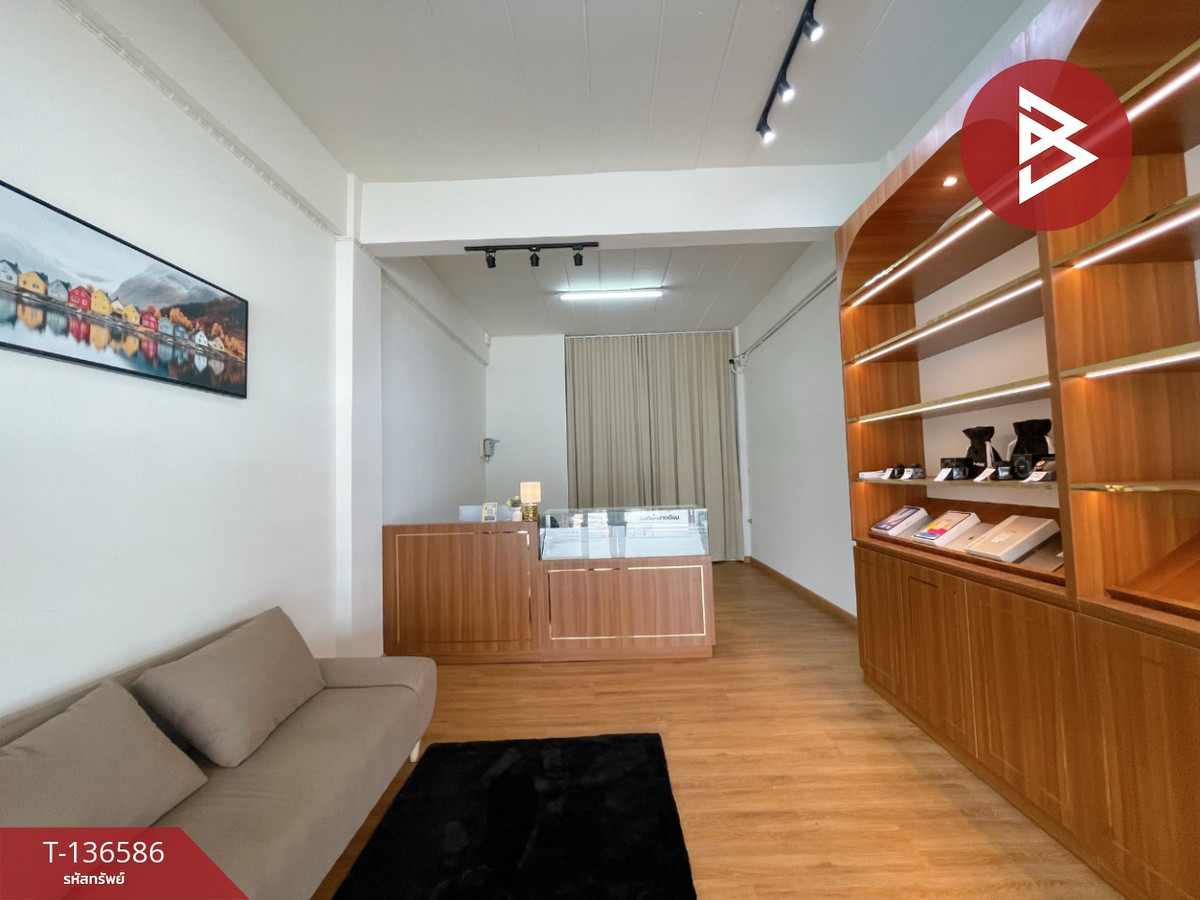 ขายอาคารพาณิชย์ หมู่บ้านบูรพาแลนด์ สวนเสือ ชลบุรี