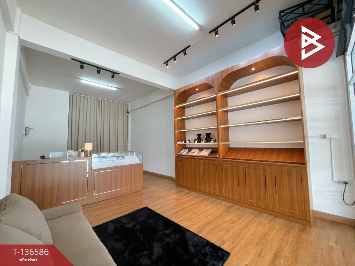 ขายอาคารพาณิชย์ หมู่บ้านบูรพาแลนด์ สวนเสือ ชลบุรี