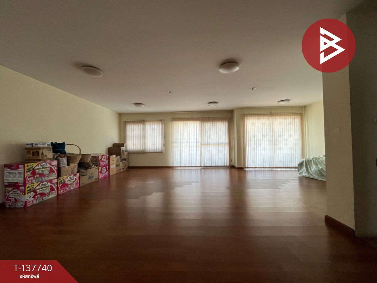 ขายทาวน์เฮ้าส์ 3 ชั้น เนื้อที่ 32 ตร.วา เทพารักษ์ สมุทรปราการ