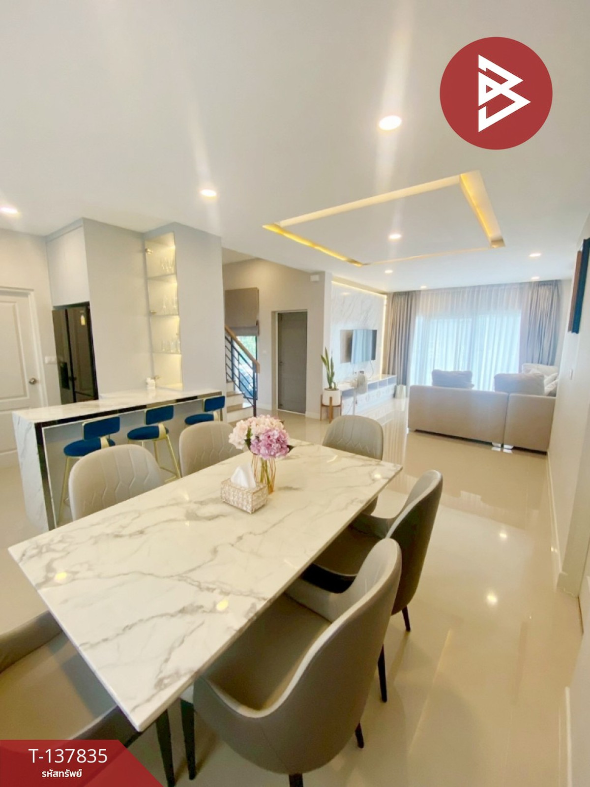 ขายบ้านเดี่ยว หลังมุม เนื้อที่เยอะ หมู่บ้านเซนโทร วงแหวน-จตุโชติ (Centro Wongwaen-Chatuchot) คลองสามวา กรุงเทพมหานคร