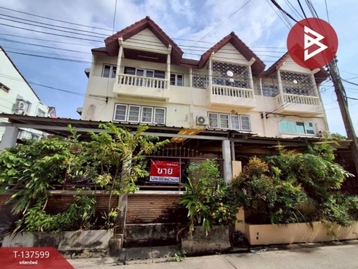 ขายทาวน์เฮ้าส์ 3 ชั้น เนื้อที่ 23.5 ตารางวา ซอยสุขุมวิท 66/1 บางนา กรุงเทพมหานคร