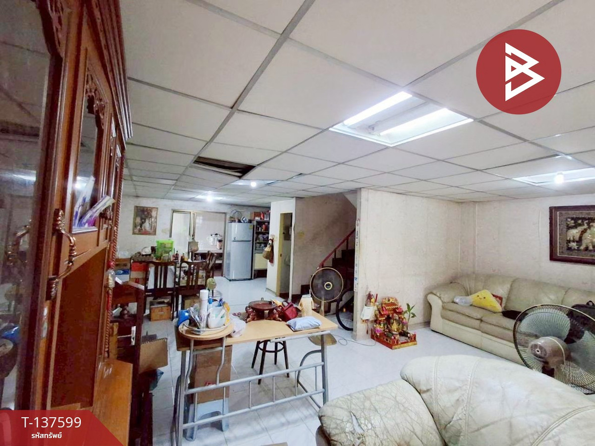 ขายทาวน์เฮ้าส์ 3 ชั้น เนื้อที่ 23.5 ตารางวา ซอยสุขุมวิท 66/1 บางนา กรุงเทพมหานคร