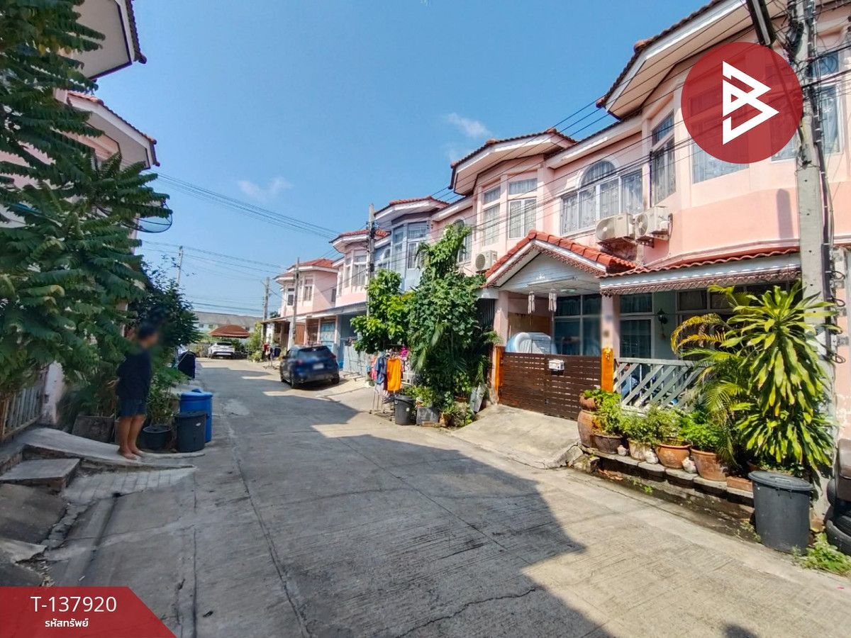 ขายทาวน์เฮ้าส์ หมู่บ้านพีเคการ์เด้นท์ ประชาอุทิศ 90 พระสมุทรเจดีย์ สมุทรปราการ