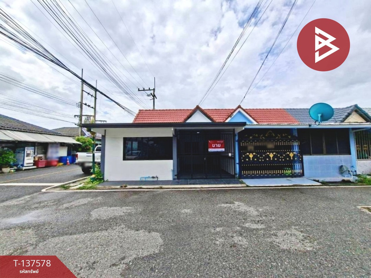 ขายทาวเฮ้าส์ชั้นเดียว หมู่บ้านสุขใจวิลล่า 1 ต.ดอนหัวฬ่อ เมืองชลบุรี