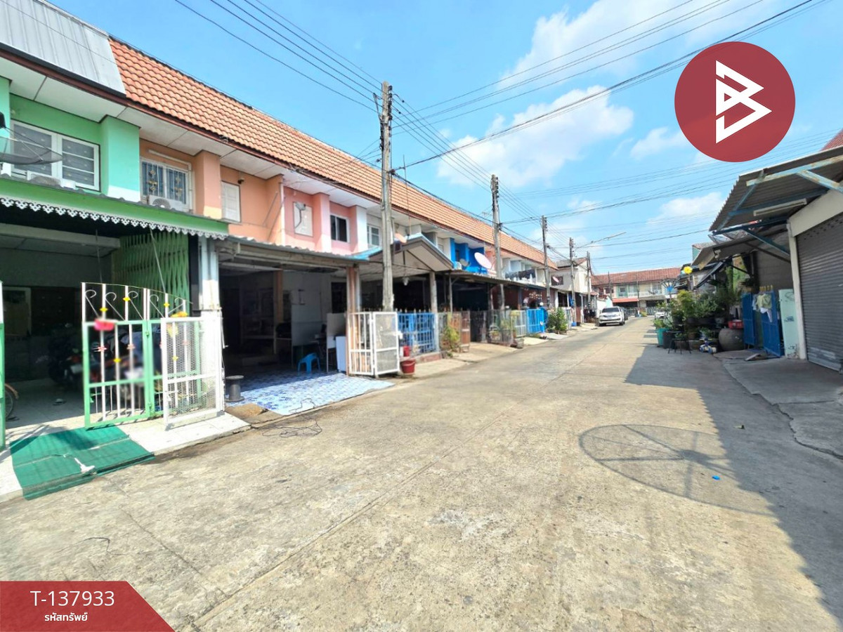 ขายทาวน์เฮ้าส์ หมู่บ้านจุฑาภัทร ลาดหลุมแก้ว (Baan Juthaphat) ปทุมธานี