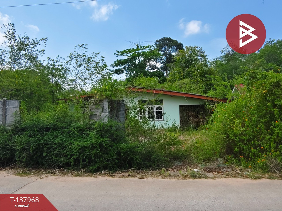 ขายที่ดินพร้อมสิ่งปลูกสร้าง เนื้อที่ 2 งาน 55.7 ตร.วา น้ำคอก ระยอง