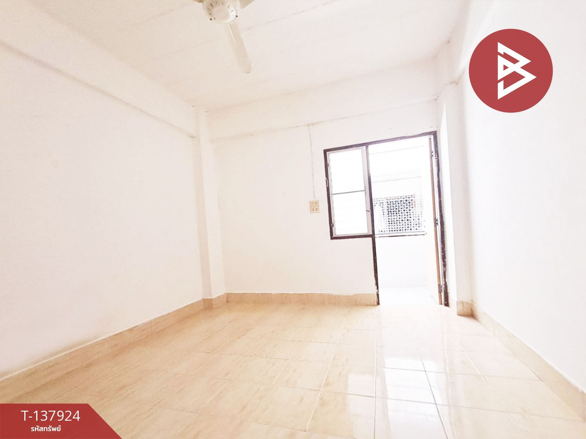 ขายอพาร์ทเม้นท์ 6 ชั้น เนื้อที่ 60 ตร.วา คลองหลวง ปทุมธานี