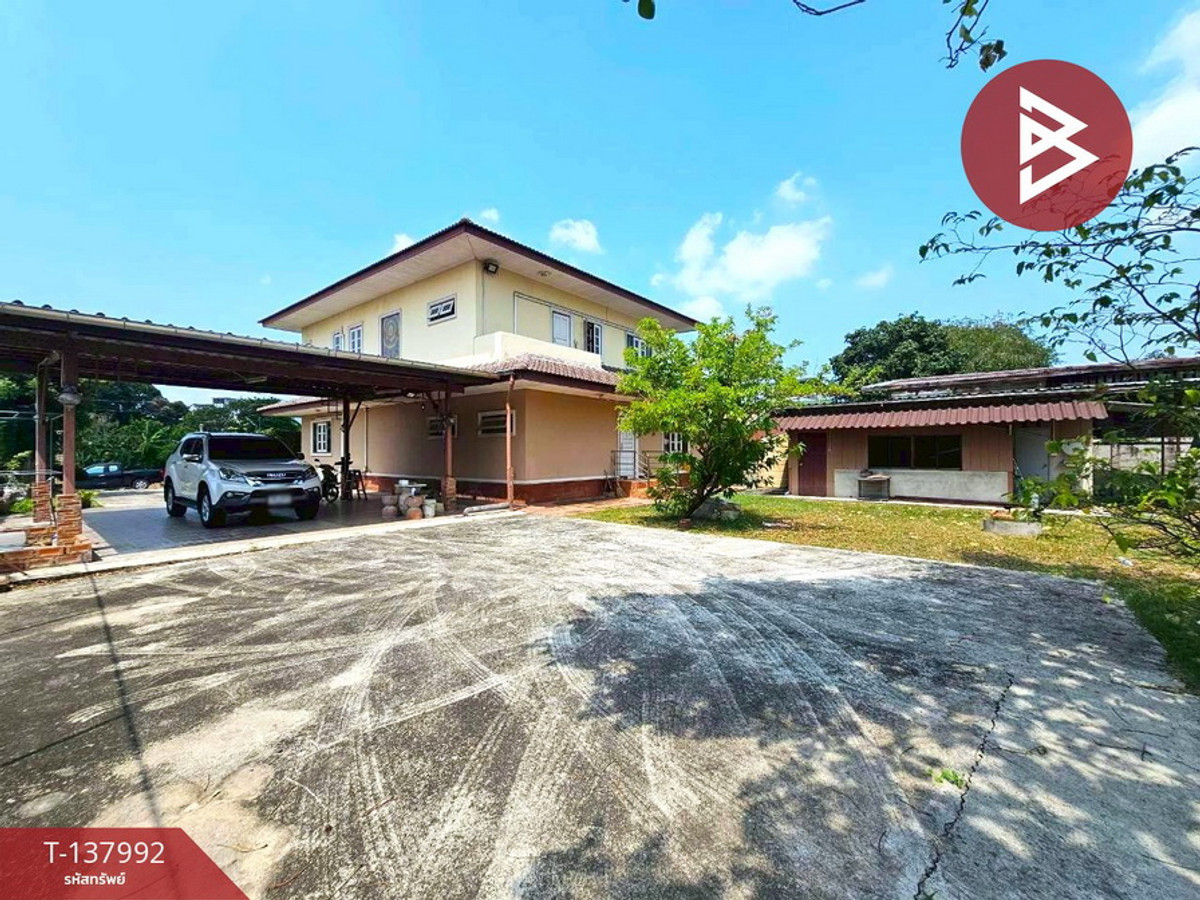 ขายบ้านเดี่ยวพร้อมที่ดิน เนื้อที่ 2 งาน 54 ตร.วา บ้านบึง ชลบุรี