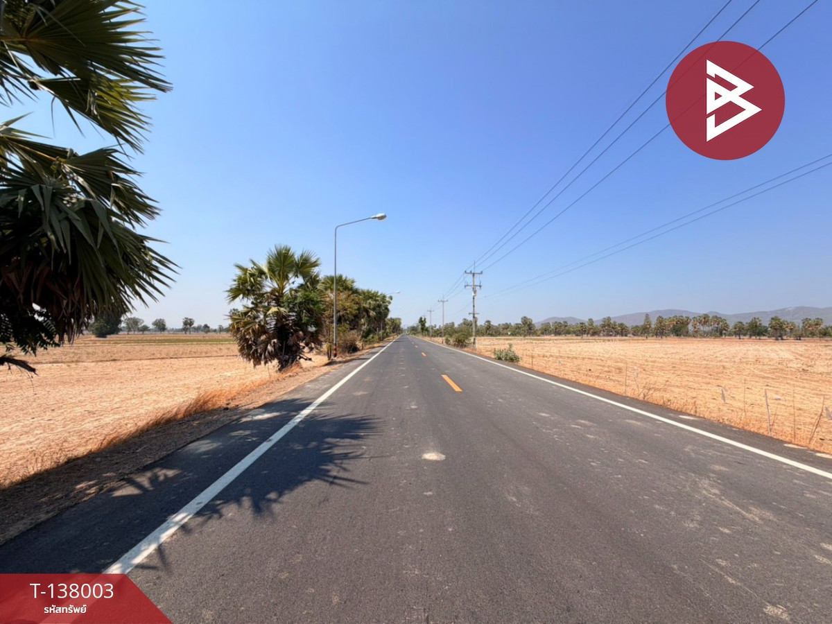 ขายที่ดิน เนื้อที่ 4 ไร่ 2 งาน 51.1 ตารางวา บ้านลาด เพชรบุรี