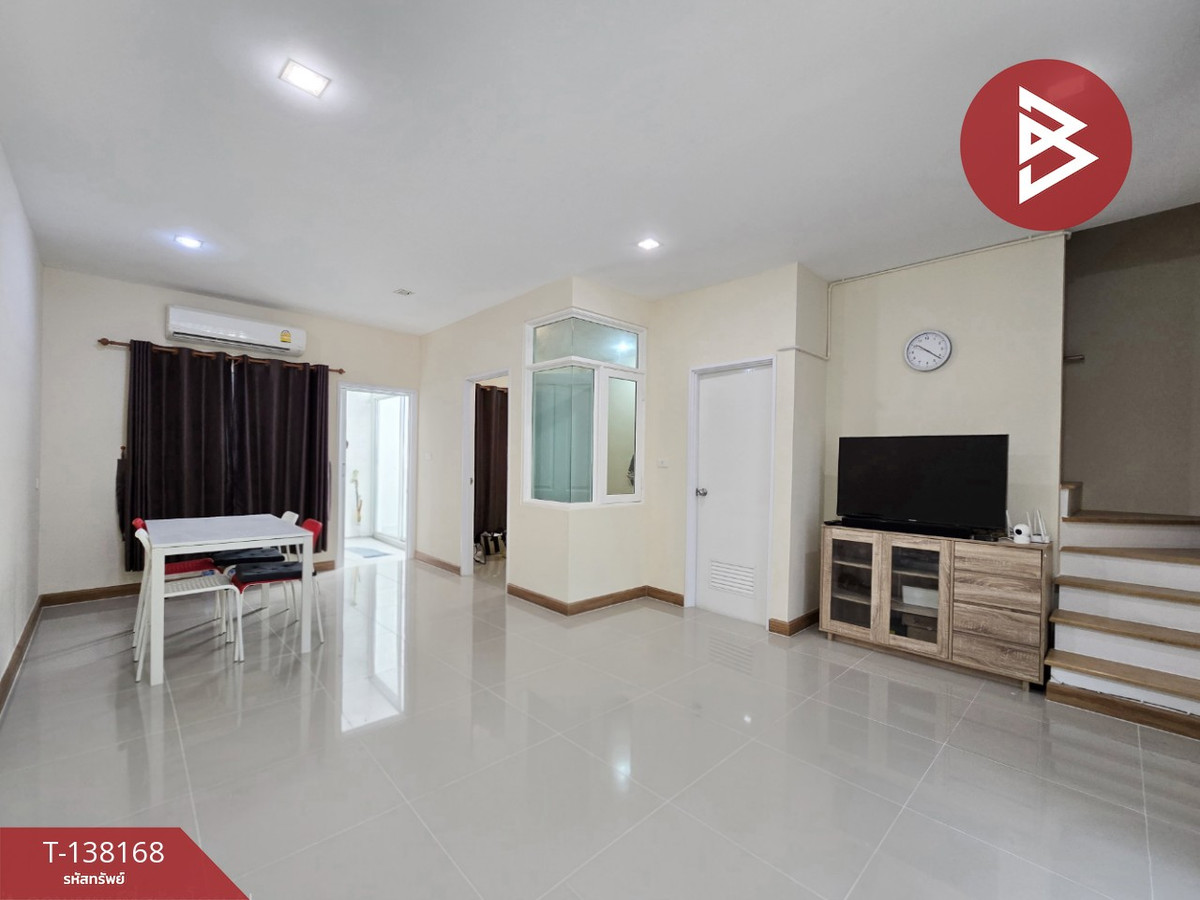 ขายทาวน์เฮ้าส์ หมู่บ้านโกลเด้นทาวน์ รัตนาธิเบศร์-สถานีรถไฟฟ้าไทรม้า (Golden Town Rattanathibet-Saima Station) นนทบุรี