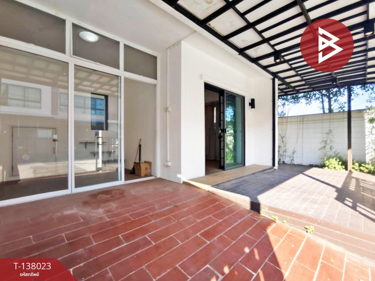 ขายทาวน์เฮ้าส์ 2 ชั้น หมู่บ้านพฤกษา 83 บรมราชชนนี-สาย 5 นครปฐม