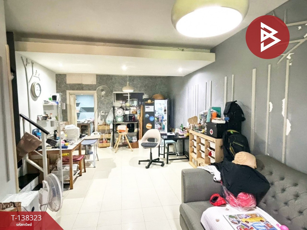 ขายทาวน์เฮ้าส์ หมู่บ้านพฤกษา 70 ฉลองกรุง-ลาดกระบัง กรุงเทพมหานคร พร้อมเข้าอยู่