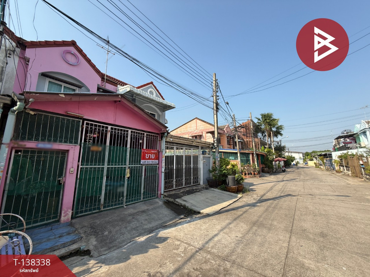 ขายทาวน์เฮ้าส์ หมู่บ้านเพชรอัมพร เพชรเกษม79  กรุงเทพมหานคร