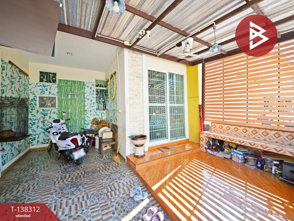 ขายทาวน์เฮ้าส์ หมู่บ้านโกลเด้นทาวน์ เฉลิมพระเกียรติ-สวนหลวง ประเวศ กรุงเทพมหานคร