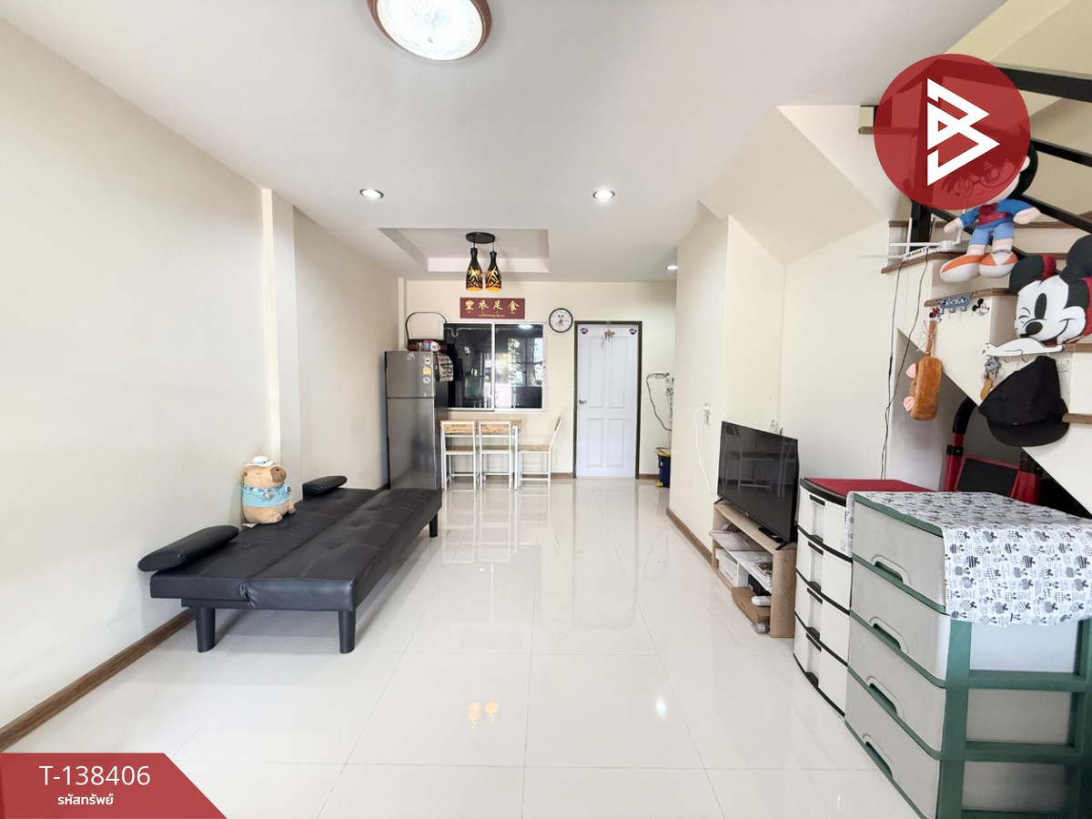 ขายทาวน์เฮ้าส์ โครงการบ้านนิวไลฟ์แอทโฮม ชลบุรี (Newlife @Home) ชลบุรี