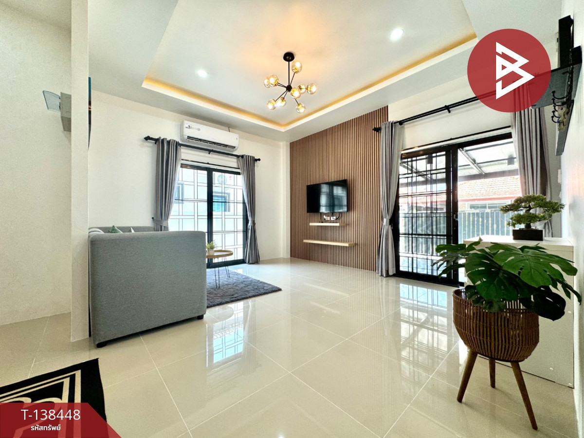 ขายบ้านเดี่ยว หมู่บ้านรัตนากรวิลเลจ 17 ชลบุรี