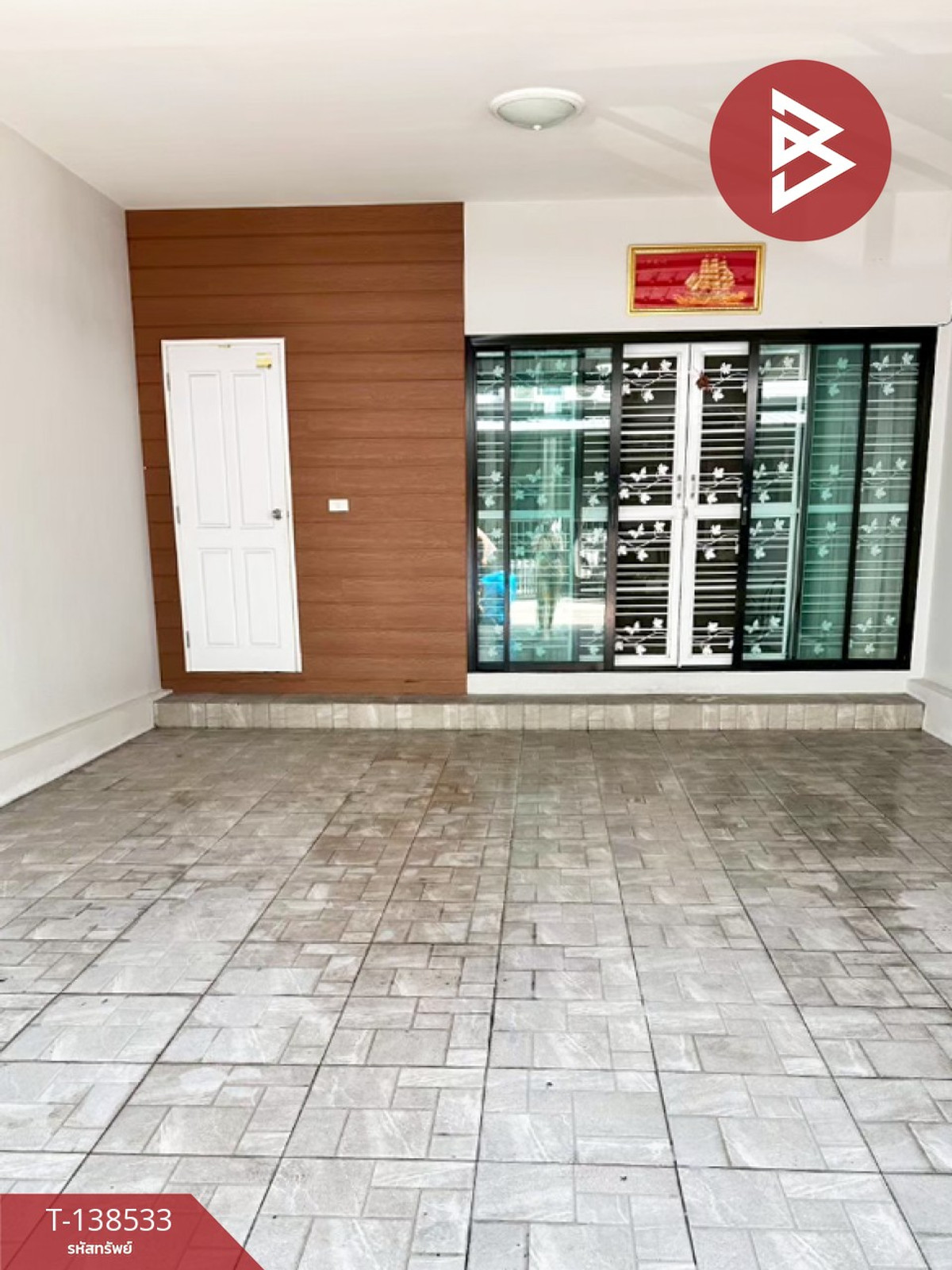 ขายทาวน์เฮ้าส์ หมู่บ้านลาปาตีย์ บ้านสวน 11 ชลบุรี