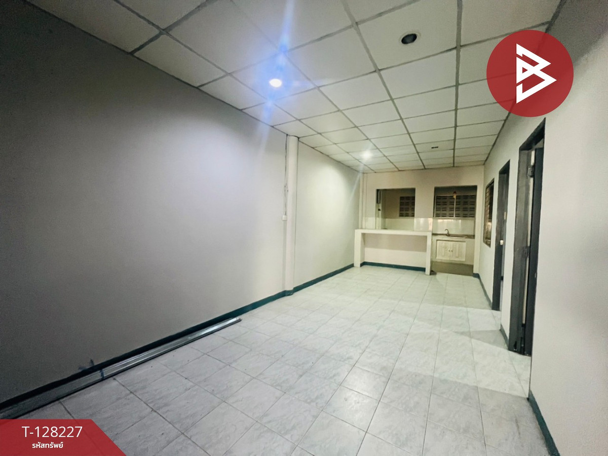 ขายทาวน์เฮ้าส์ หมู่บ้านไพจิตต บ้านปรก สมุทรสงคราม