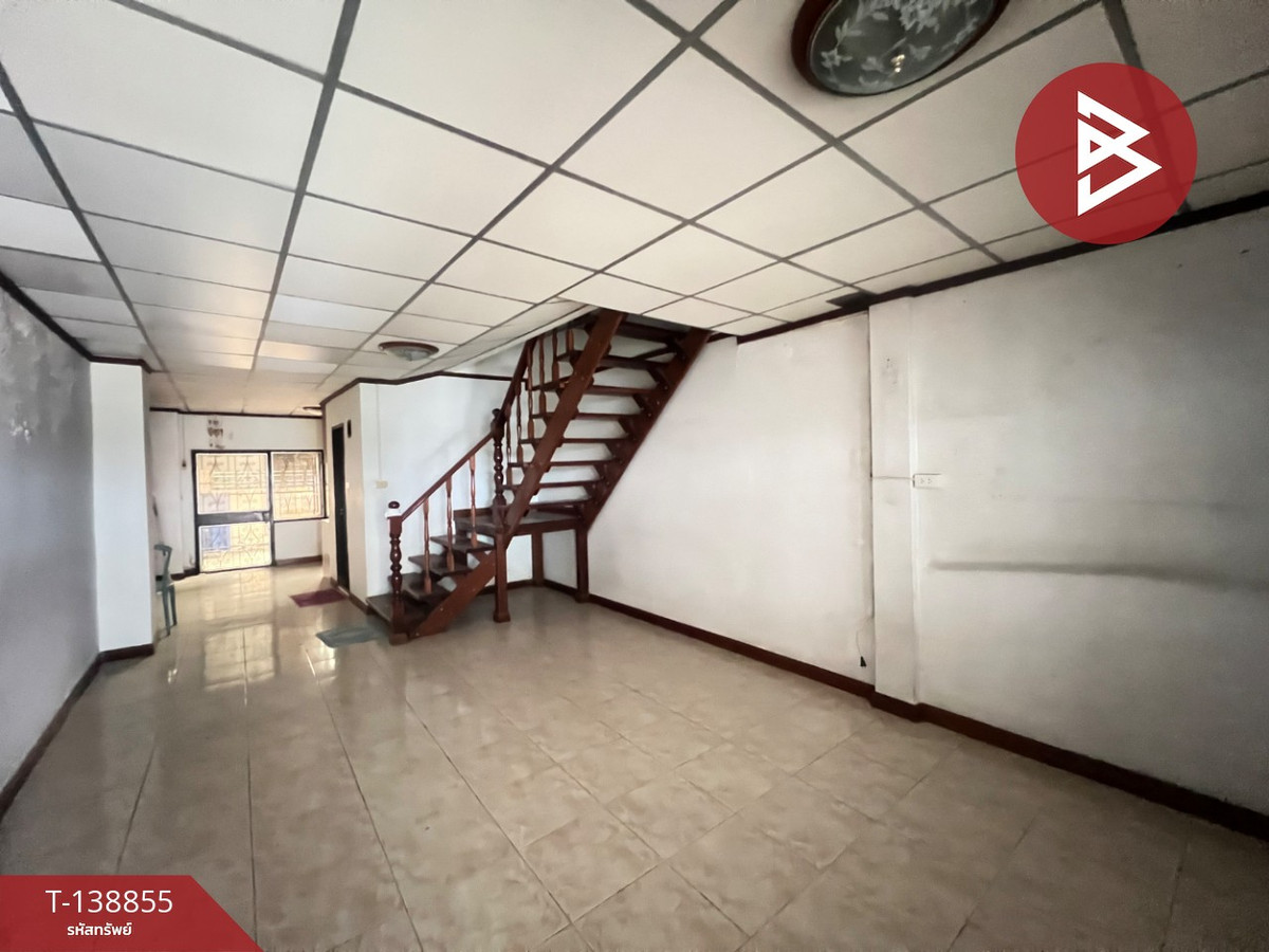 ขายทาวน์เฮ้าส์ หมู่บ้านราชาวดี เพลส ท่าทราย นนทบุรี