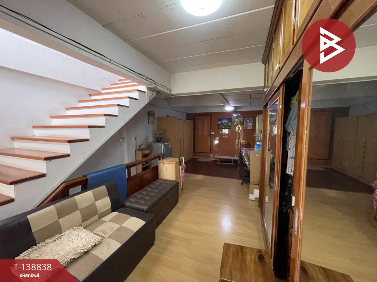 ขายอาคารพาณิชย์ 3 ชั้น เนื้อที่ 22 ตร.วา ศรีมหาโพธิ ปราจีนบุรี