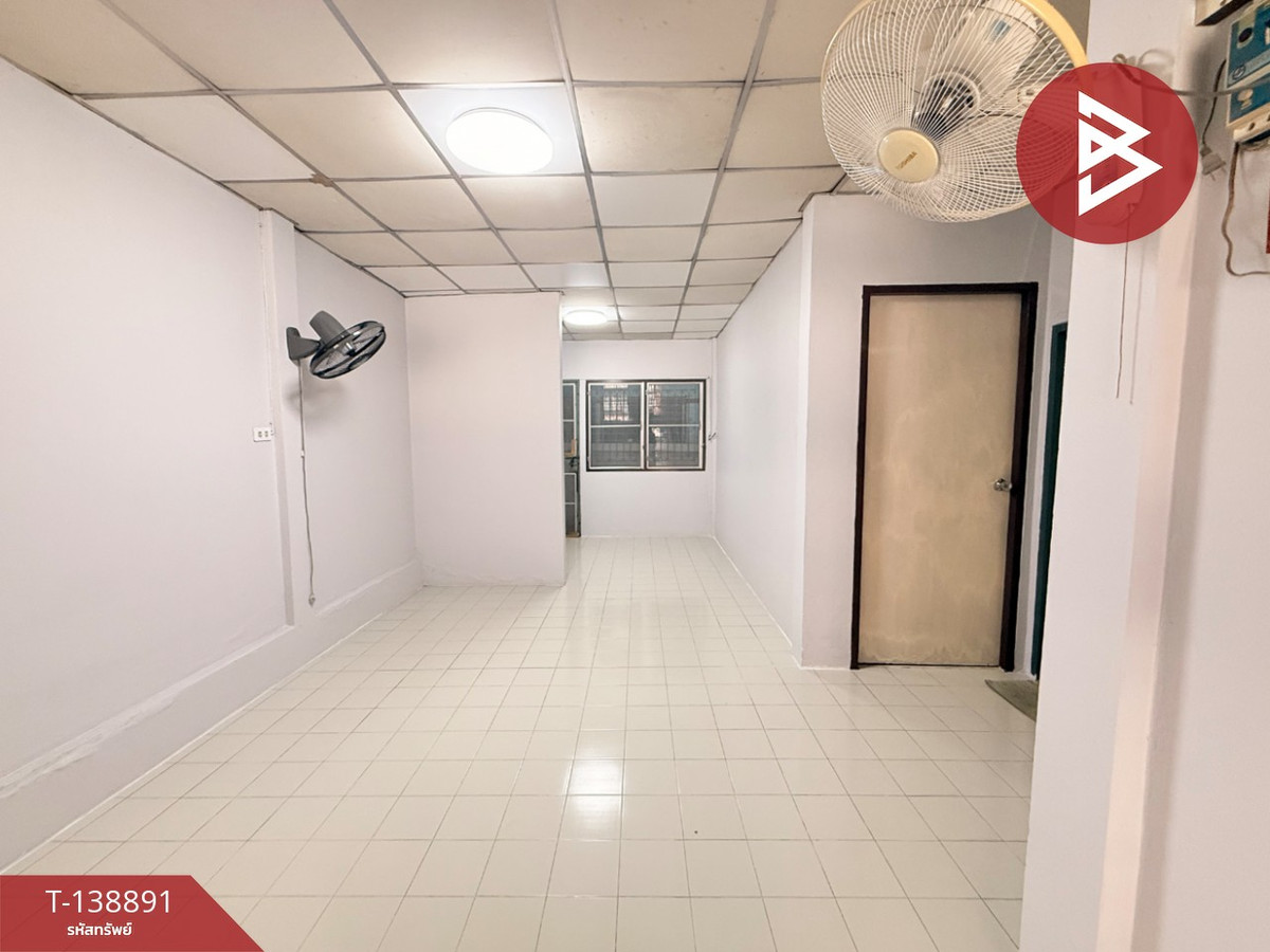 ขายทาวน์เฮ้าส์ชั้นเดียว เนื้อที่ 21 ตร.วา ศรีราชา ชลบุรี