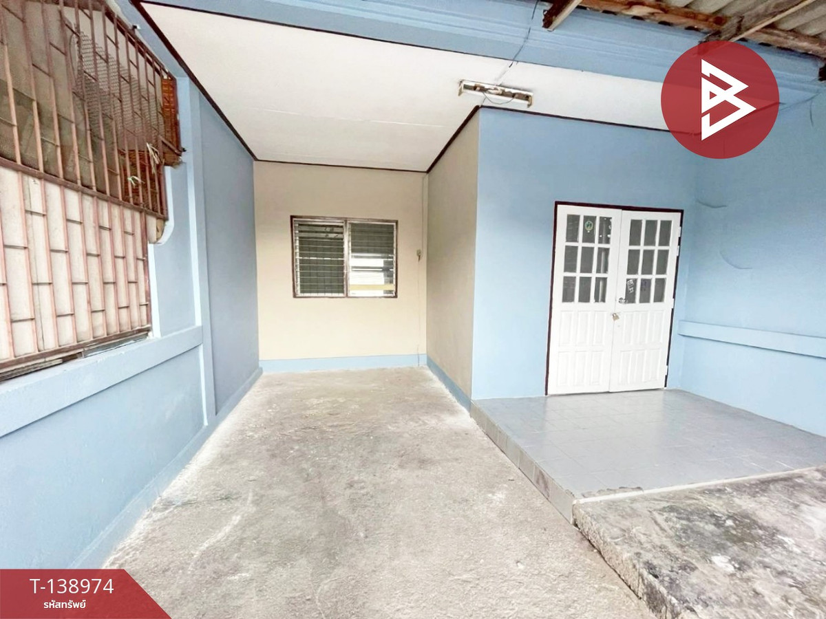 ขายทาวน์เฮ้าส์ เนื้อที่ 22 ตารางวา พานทอง ชลบุรี