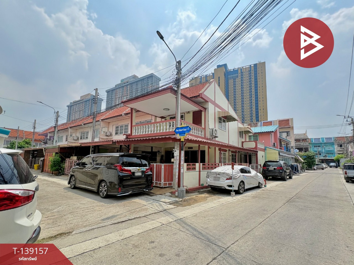 ขายทาวน์เฮ้าส์ หมู่บ้านรัตนาธิเบศร์ บางบัวทอง นนทบุรี พร้อมเข้าอยู่