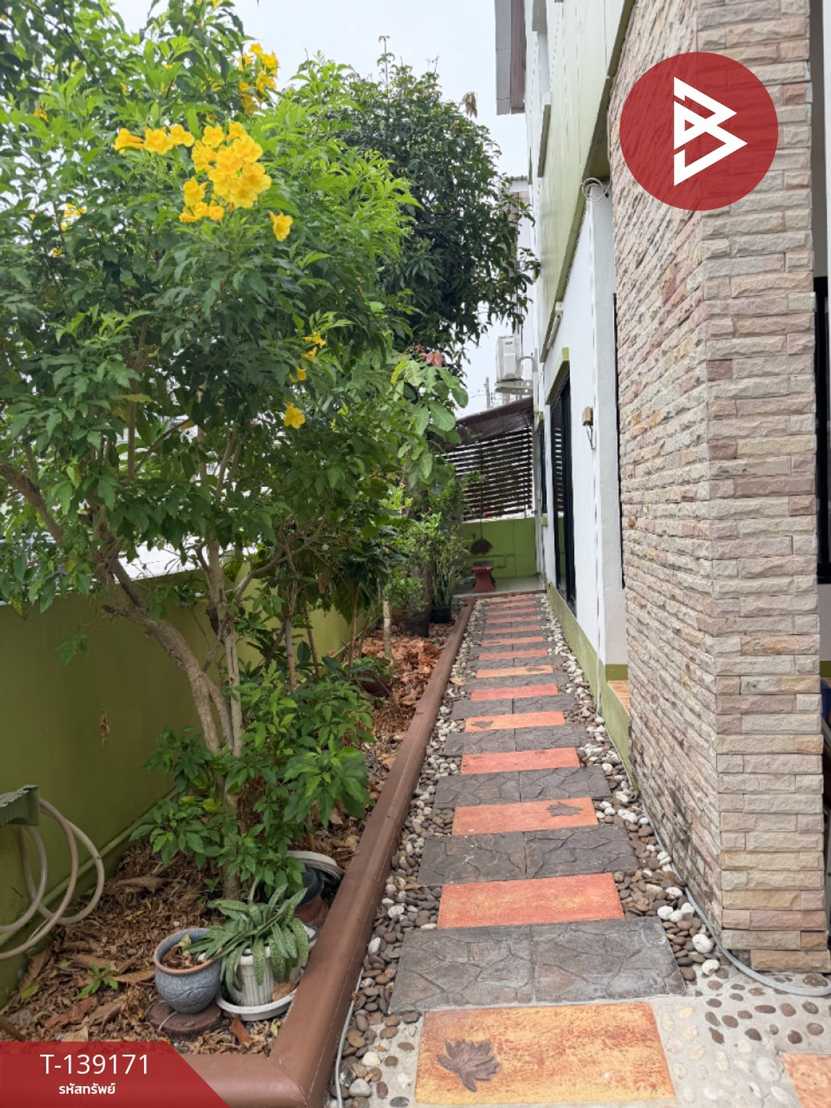 ขายทาวน์เฮ้าส์ หมู่บ้านดิเอ็นเทอร์คลิก ประเวศ (The Enter Click) กรุงเทพมหานคร