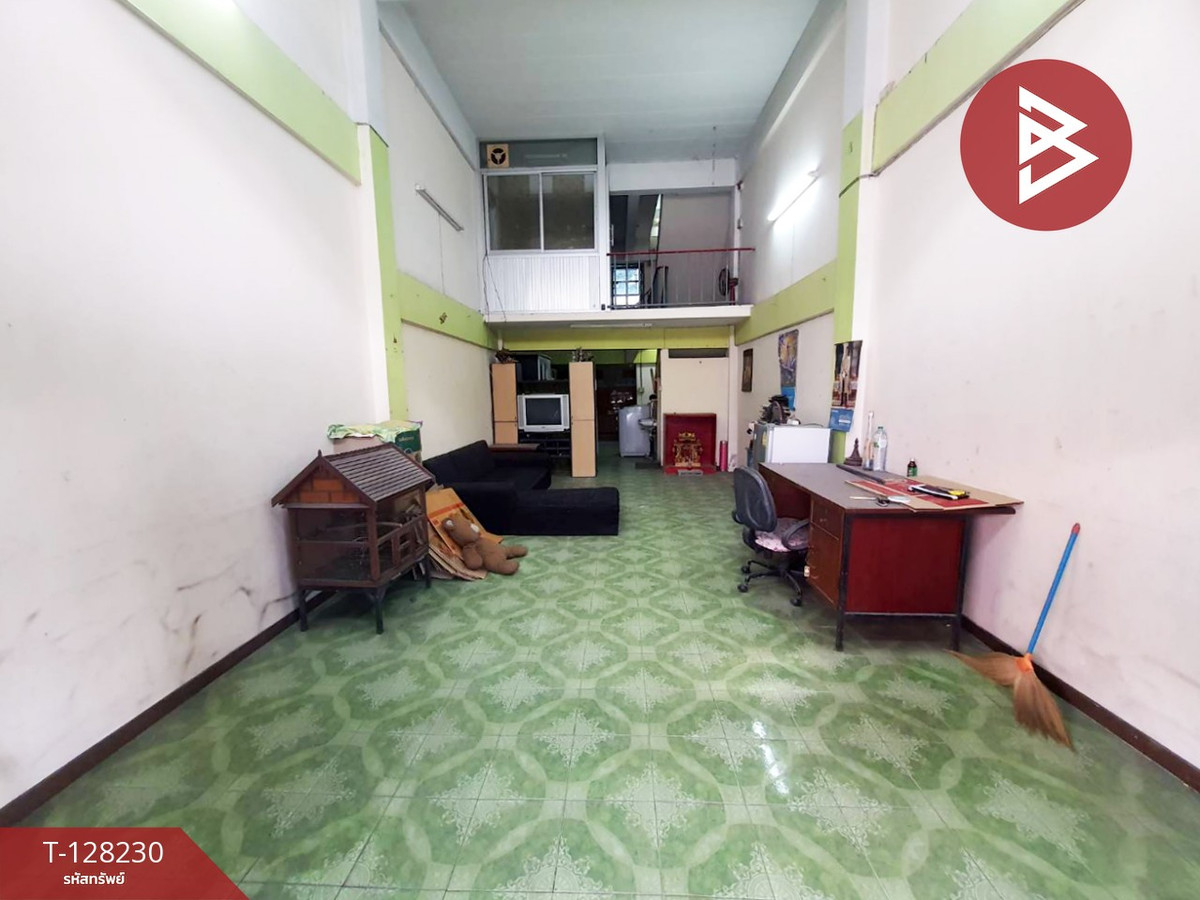 ขายอาคารพาณิชย์ หมู่บ้านเบญจวัลย์ คอกกระบือ สมุทรสาคร