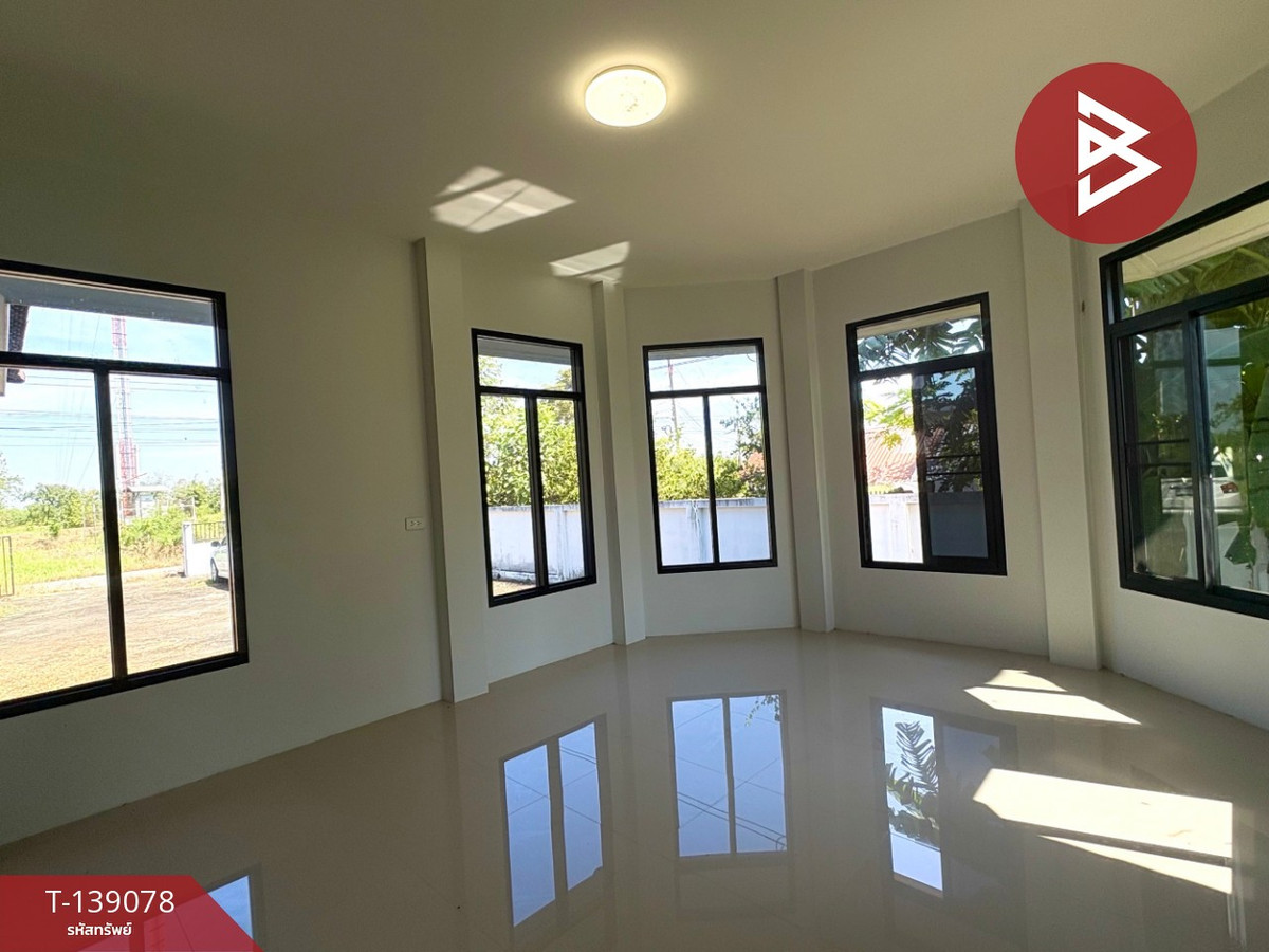 ขายบ้านเดี่ยว เนื้อที่ 200 ตารางวา ต.หนองกระโดน นครสวรรค์