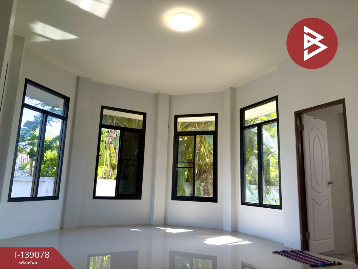 ขายบ้านเดี่ยว เนื้อที่ 200 ตารางวา ต.หนองกระโดน นครสวรรค์