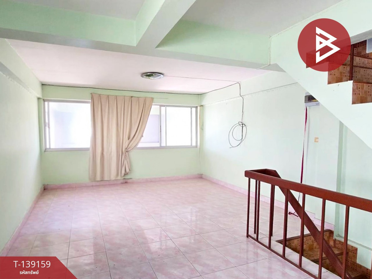 ขายอาคารพาณิชย์ 3 ชั้น เนื้อที่ 17 ตร.วา เชิงเนิน ระยอง