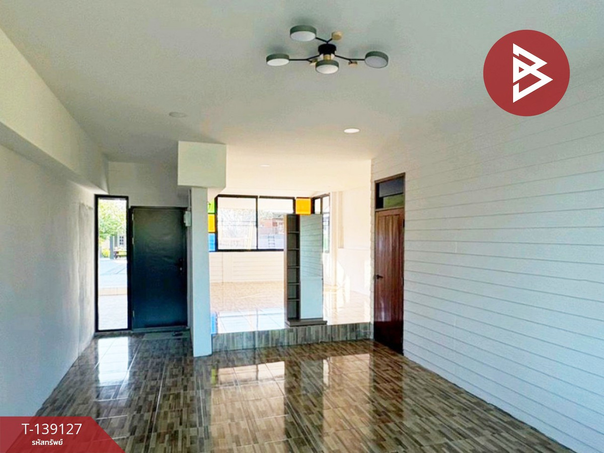 ขายบ้านเดี่ยว 2 ชั้นพร้อมที่ดิน เนื้อที่ 5 ไร่ 28 ตร.วา สันป่าตอง เชียงใหม่