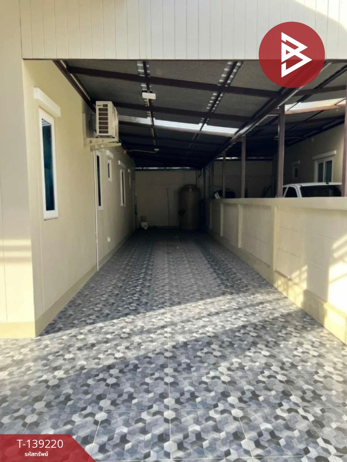 ขายบ้านแฝด หมู่บ้านวิกทรอรี่ ปาร์ค (Victory Park) บางละมุง ชลบุรี