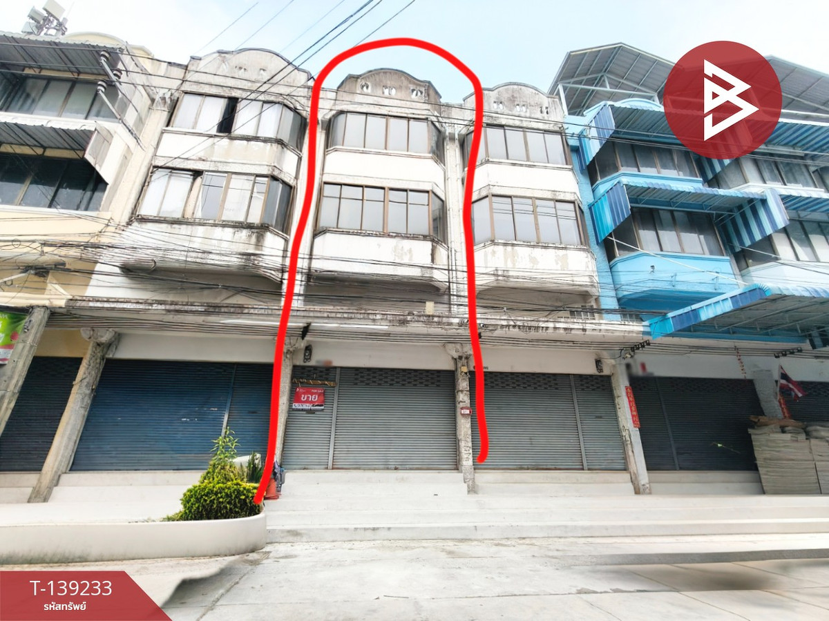 ขายอาคารพาณิชย์ หมู่บ้านรุ่งกิจวิลล่า 5 ซอยร่มเกล้า 56 กรุงเทพฯ