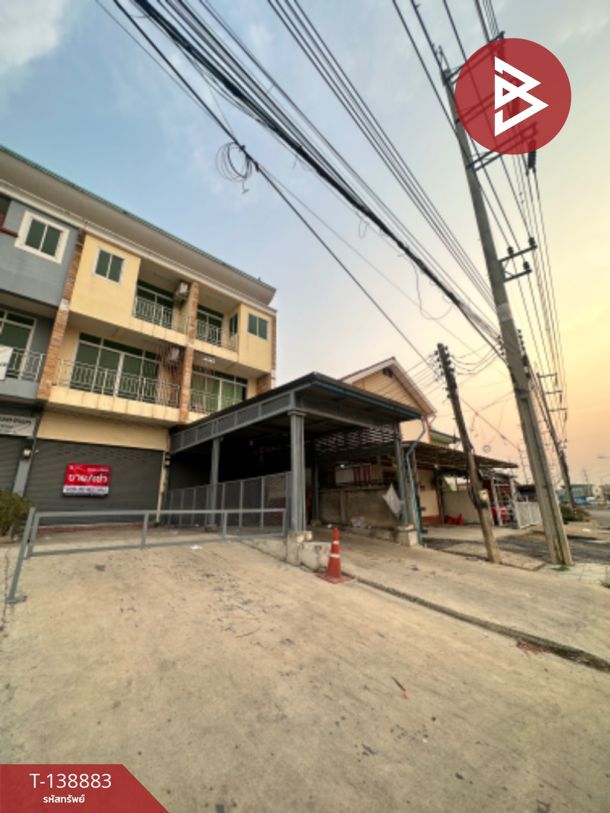 ขาย/เช่าอาคารพาณิชย์ 3 ชั้น เนื้อที่ 29.5 ตร.วา หนองแค สระบุรี