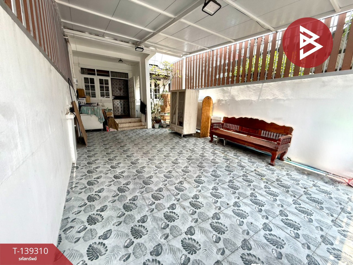 ขายทาวน์เฮ้าส์ 2 ชั้น เนื้อที่ 28 ตร.วา ประเวศ กรุงเทพมหานคร