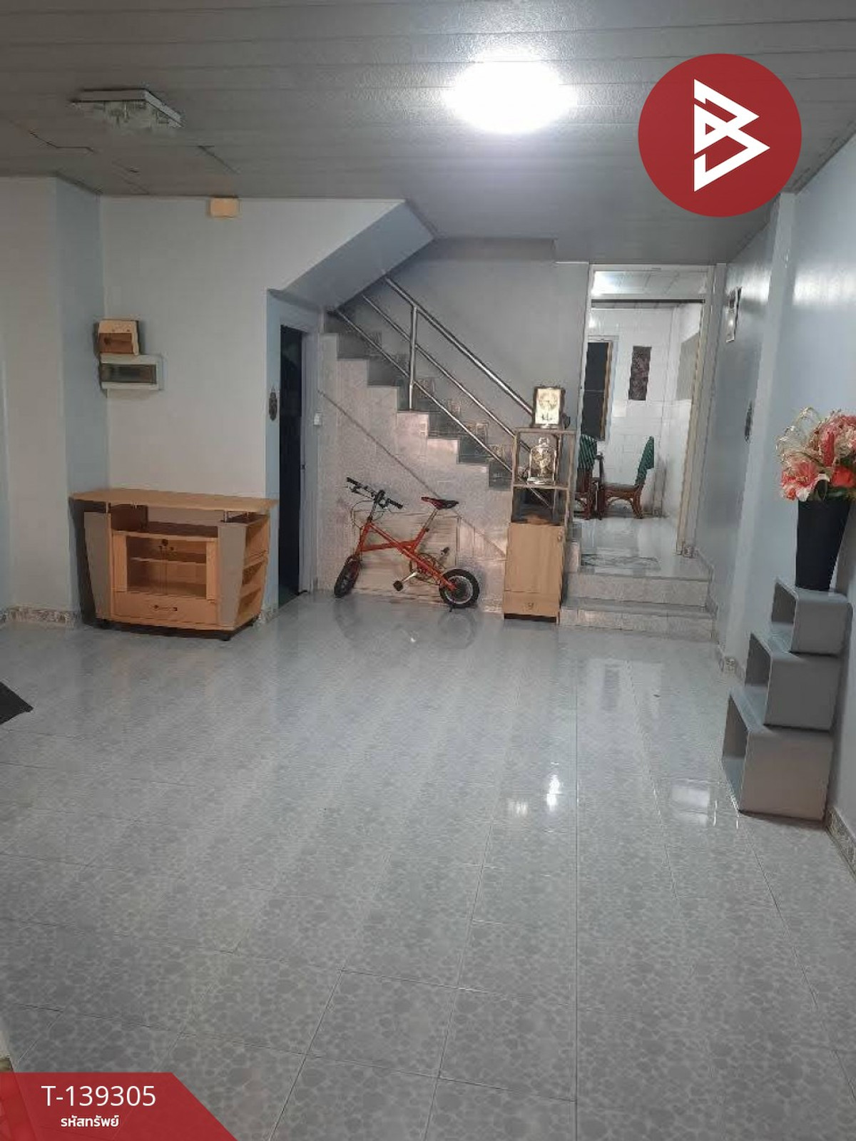 ขายทาวน์เฮ้าส์ หมู่บ้านแคลิฟอร์เนีย แกรนด์เดอวิลล์ (California Grand De Ville) ชลบุรี