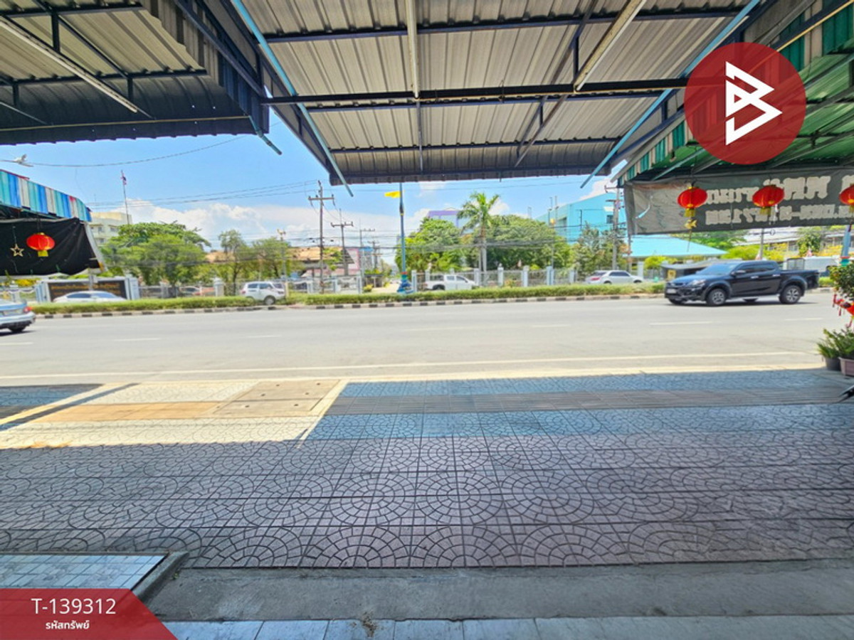 ขายอาคารพาณิชย์​ 3 ชั้น เนื้อที่ 20 ตร.วา บ้านสวน ติดถนนพระยาสัจจา ชลบุรี