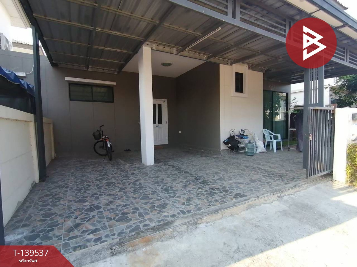 ขายบ้านแฝด 2 ชั้น หมู่บ้านเดอะทรัสต์ บ้านโพธิ์ ฉะเชิงเทรา