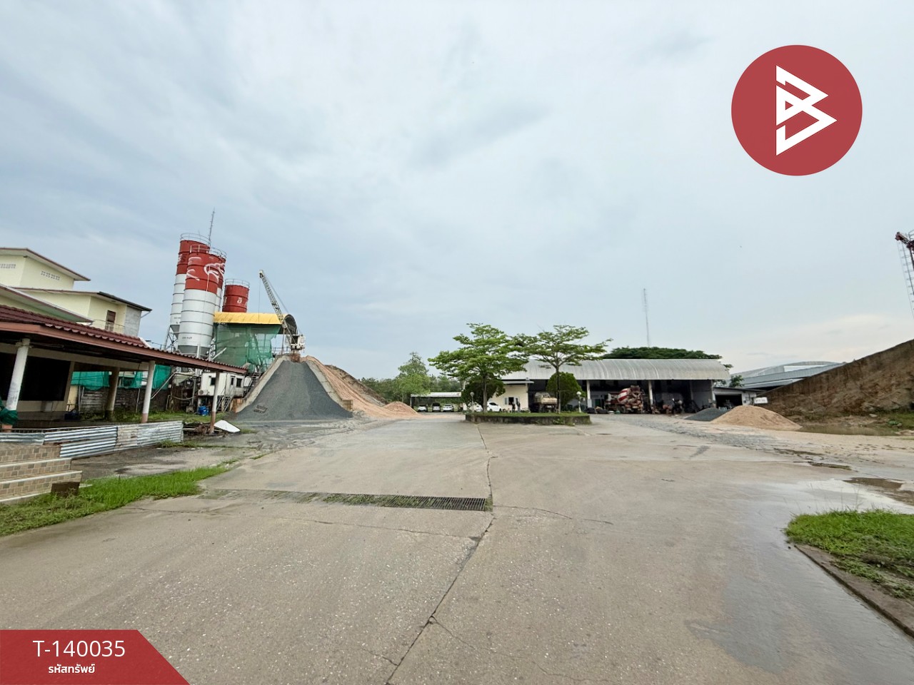 ขายที่ดินพร้อมสิ่งปลูกสร้าง เนื้อที่ 5 ไร่ 3 งาน 79.8 ตร.วา ต.พลับพลา จ.จันทบุรี