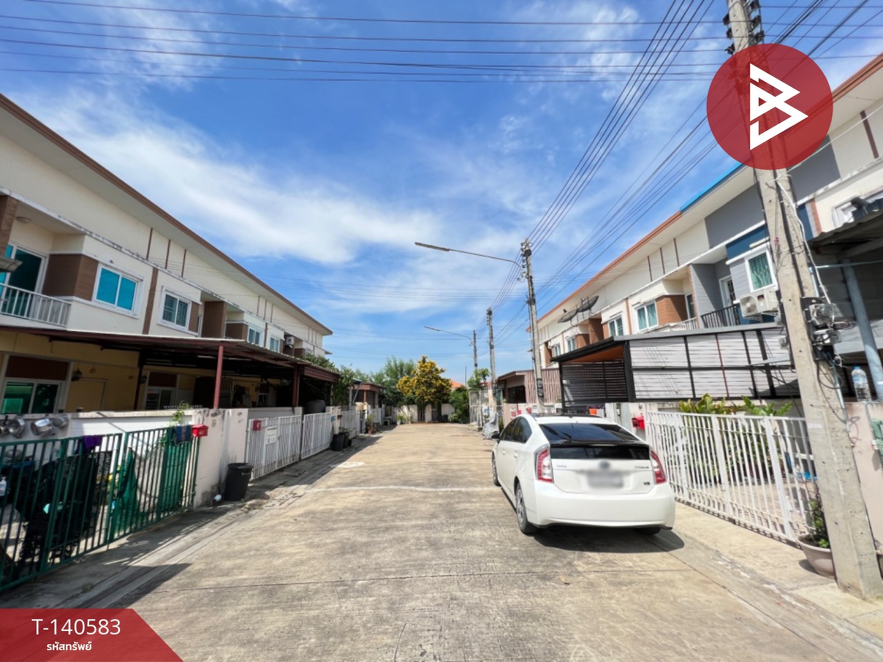 ขายทาวน์เฮ้าส์ หมู่บ้านพาร์ควิลเลจ 4 ลาดหลุมแก้ว-ปทุมธานี