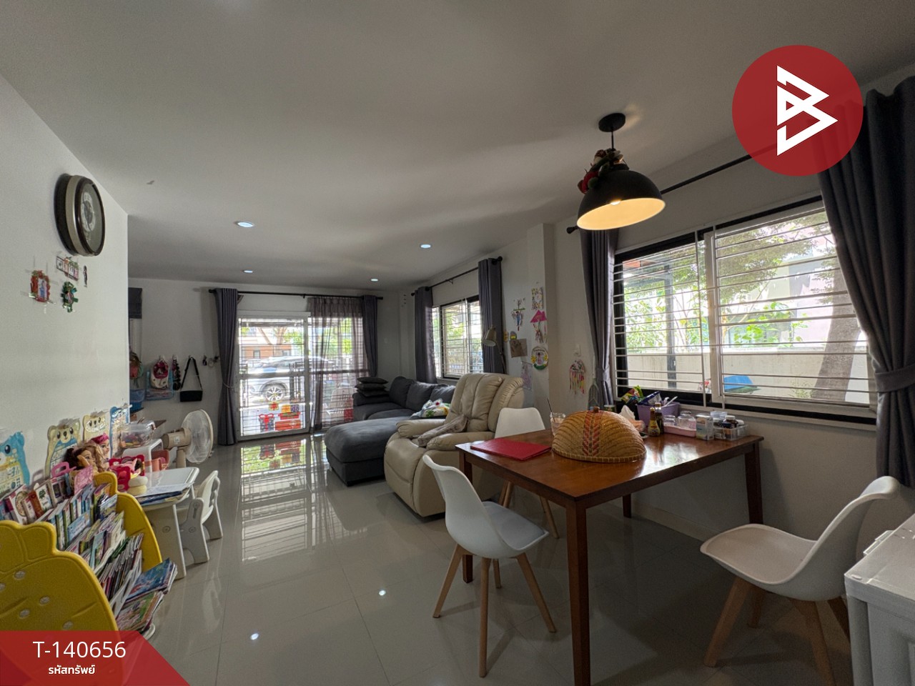 ขายทาวน์เฮ้าส์ 2 ชั้นหลังริม หมู่บ้านพฤกษาพรรณ แกรนด์ ลำพยา 3 นครปฐม