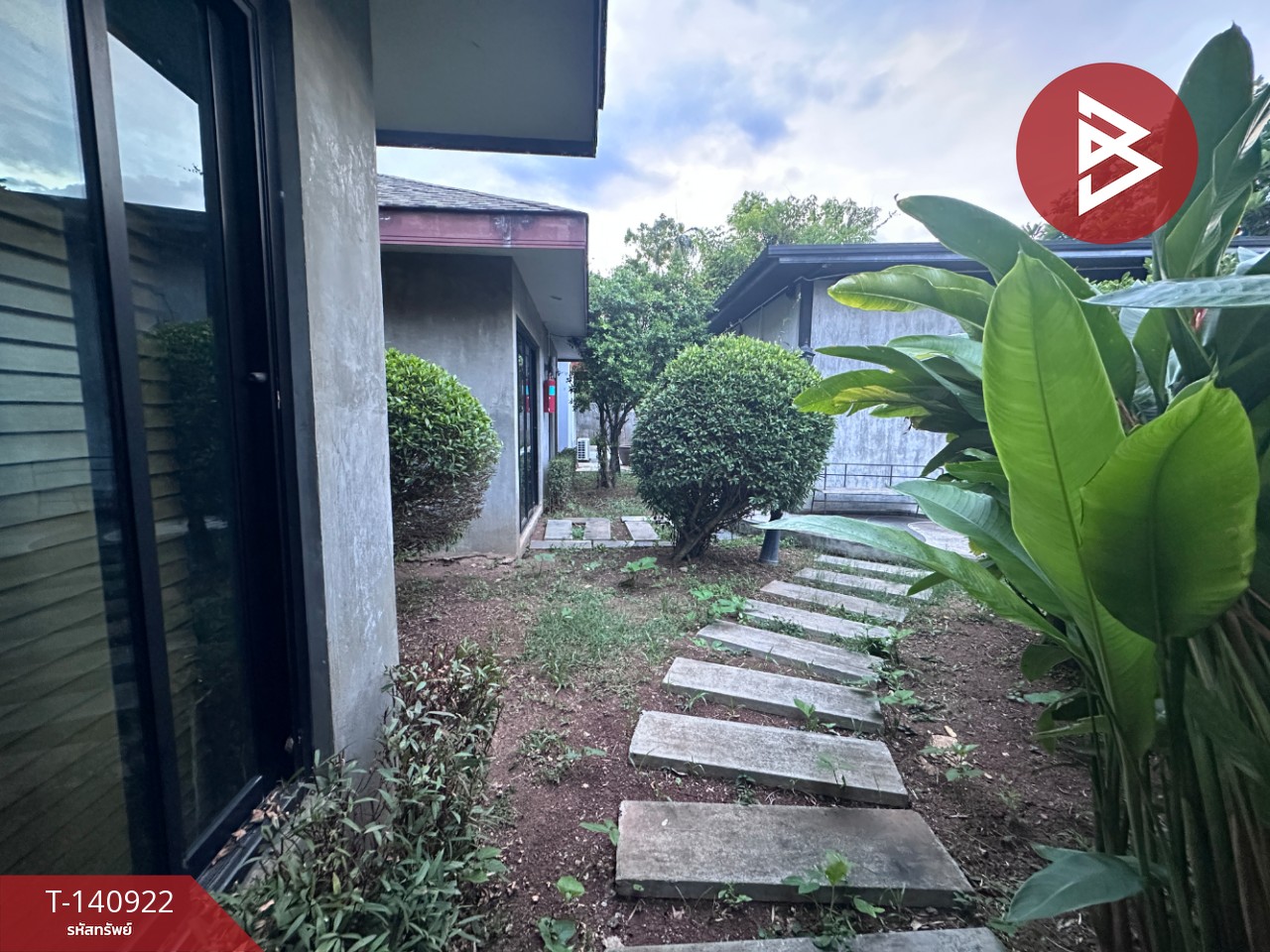 ขายโรงแรมพร้อมกิจการ เนื้อที่ 2 งาน 97 ตร.วา คอนสาร ชัยภูมิ