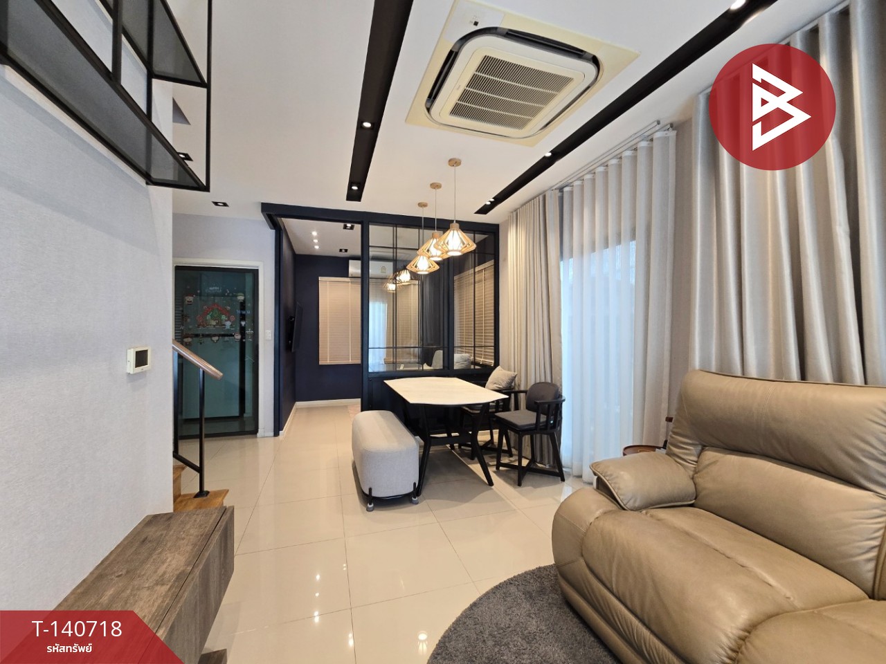 ขายบ้านแฝดหลังมุม หมู่บ้านเวนิว เวสต์เกต (VENUE WESTGATE) นนทบุรี
