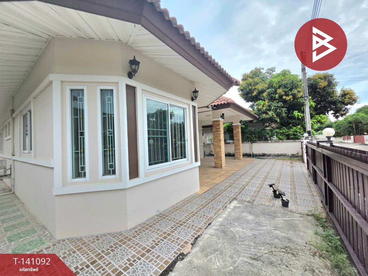 ขายบ้านเดี่ยว หมู่บ้านลภัสรดา วิลเลจ (Lapatrada Village) บางละมุง ชลบุรี
