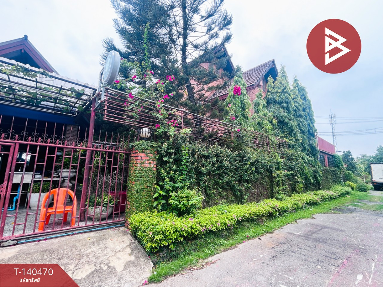 ขายบ้านเดี่ยวพร้อมที่ดิน เนื้อที่ 1 งาน 96 ตร.วา หนองจอก กรุงเทพมหานคร