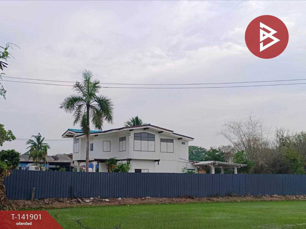 ขายบ้านเดี่ยวพร้อมที่ดิน เนื้อที่ 3 งาน 92 ตร.วา ค่ายบางระจัน สิงห์บุรี