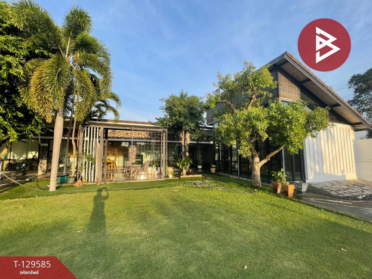 ขายบ้านเดี่ยวพร้อมพูลวิลล่า เนื้อที่ 3 งาน 68 ตารางวา อ.บางละมุง จ.ชลบุรี